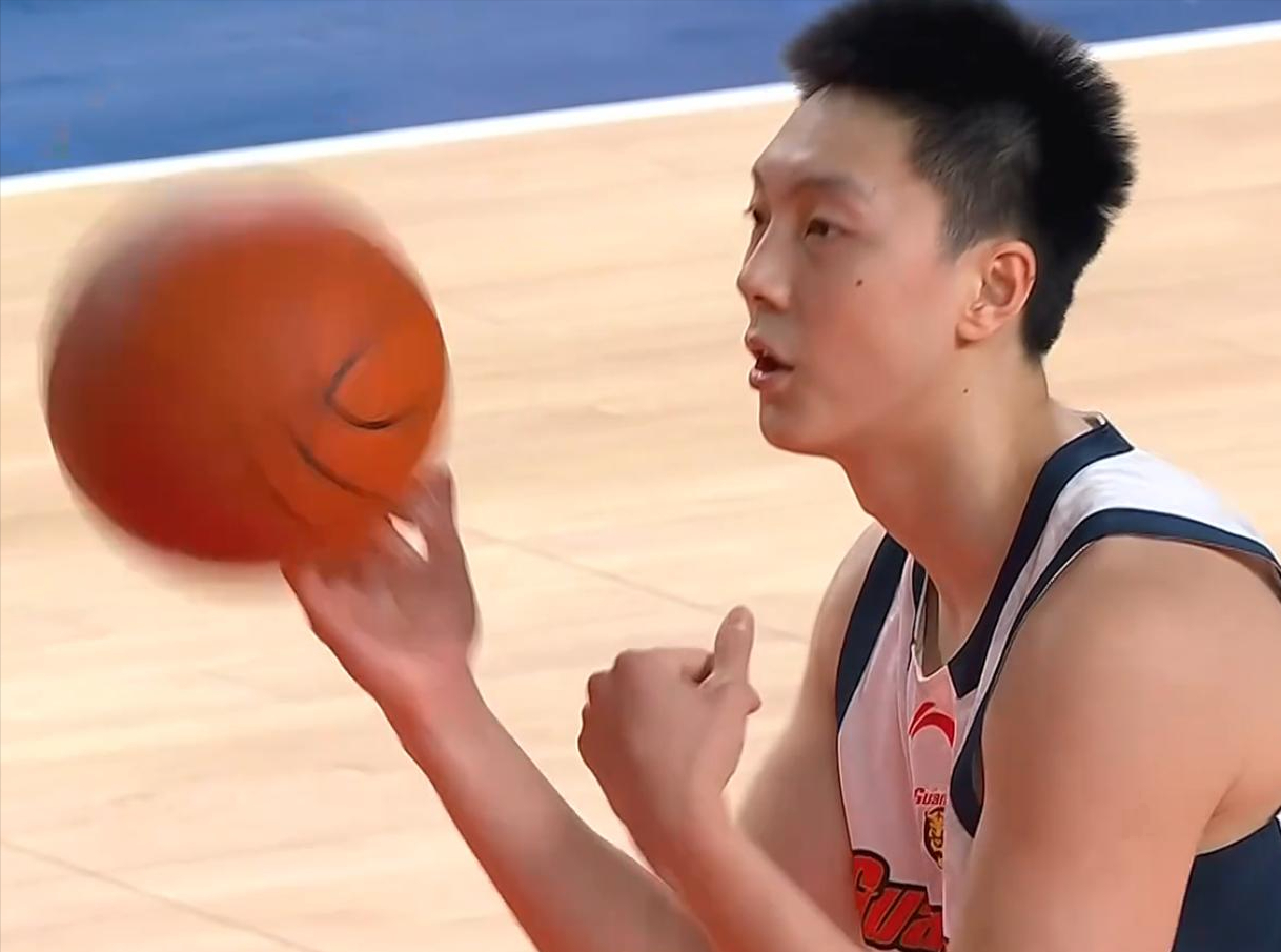 开云体育网址-广东惨遭18分逆转,一战打破全明星滤镜,杜锋无能狂怒