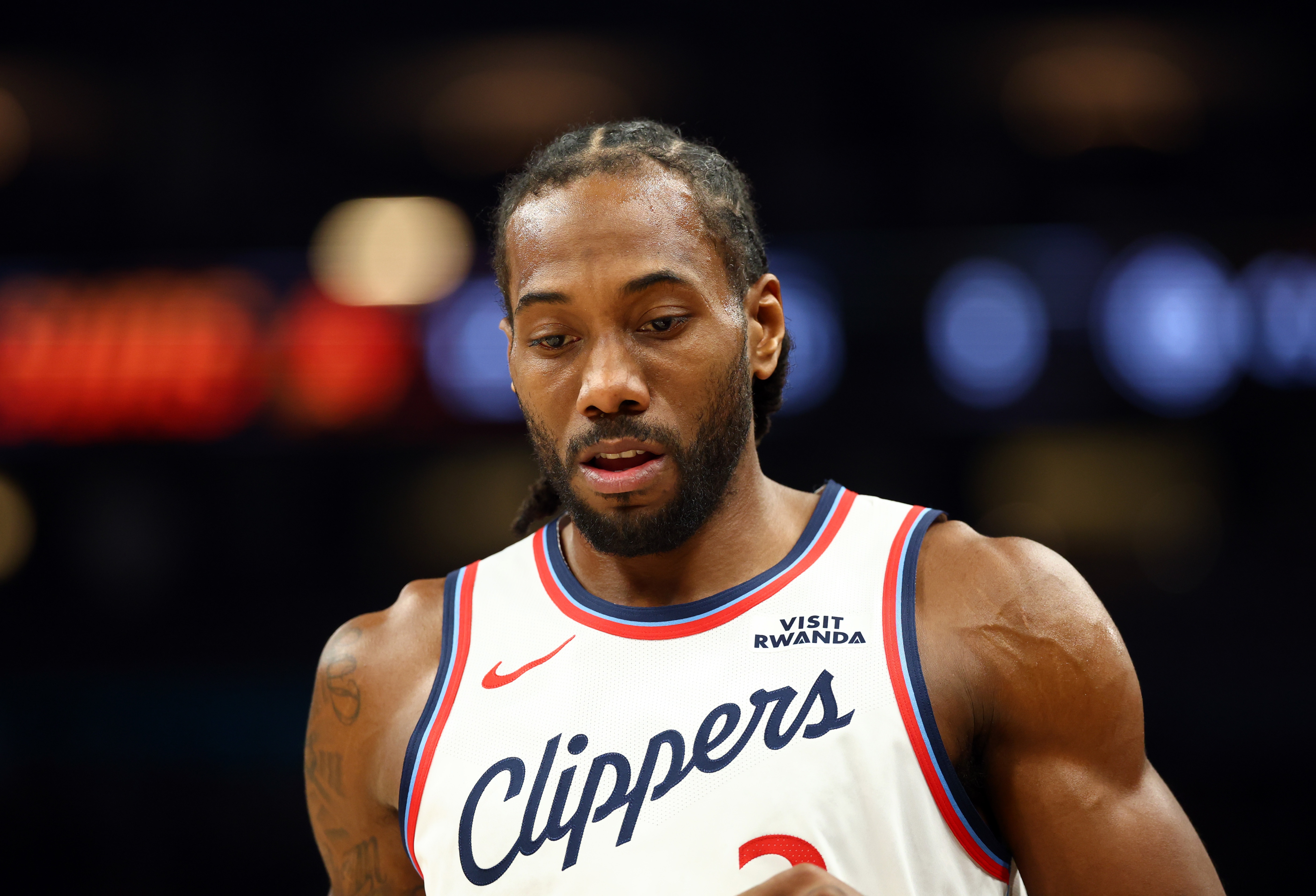 开云入口-2换5&祖巴茨被交易至步行者!解说:心疼伦纳德一下